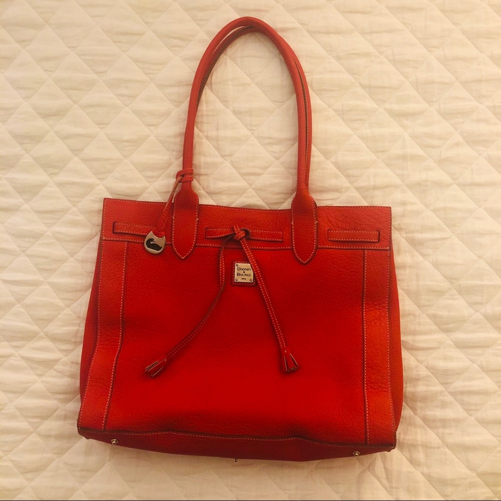 Dooney & Bourke shoulder bag